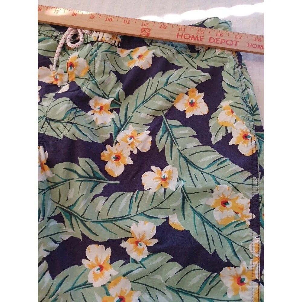 J. Crew blue floral swim trunks swim shorts mens 34 built-in brief beach tropica